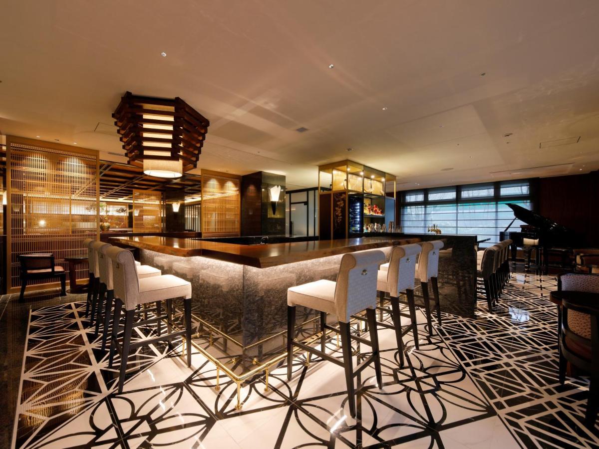 The Hotel Sanraku Kanazawa 21Th December 2022 Open Exterior foto The bar at the 19th floor